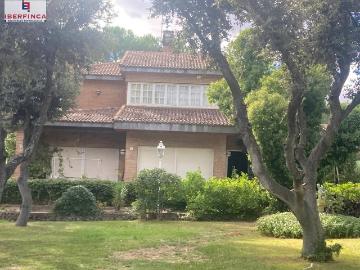 Casa chalet en Venta en Tordesillas