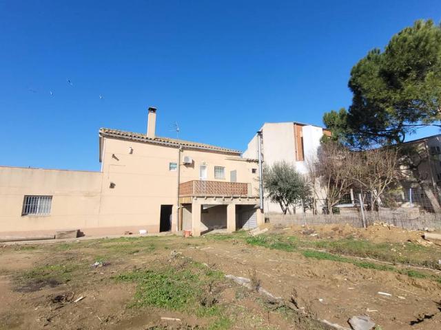 Casa chalet en Venta en Torre serona