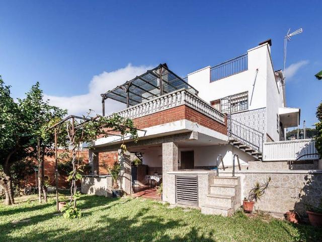 Casa chalet en Venta en Torrent Ballester