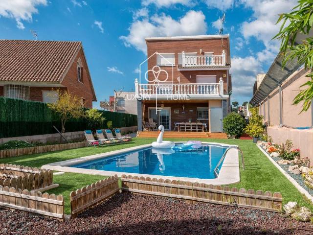 Casa chalet en Venta en Torrent Ballester