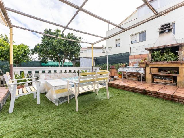 Casa chalet en Venta en Torrent Ballester