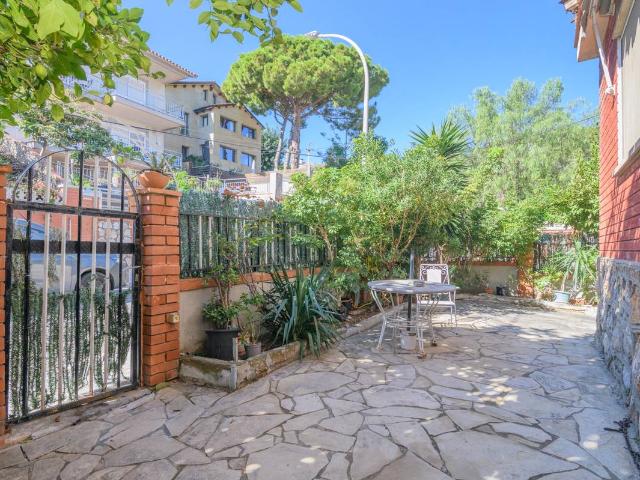 Casa chalet en Venta en Torrent Ballester