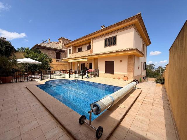 Casa chalet en Venta en Torredelcampo