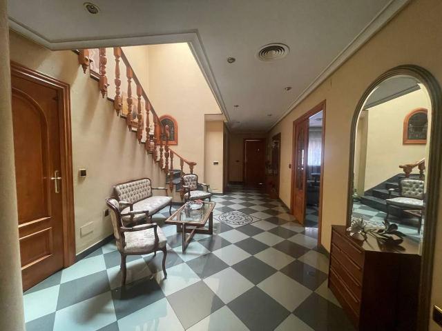 Casa chalet en Venta en Torredonjimeno