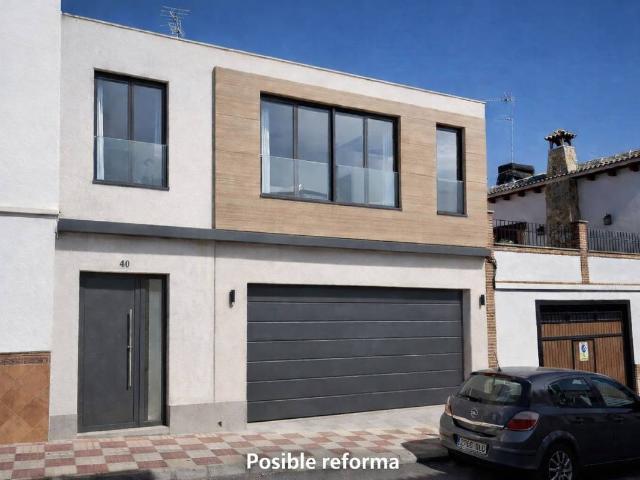 Casa chalet en Venta en Torredonjimeno