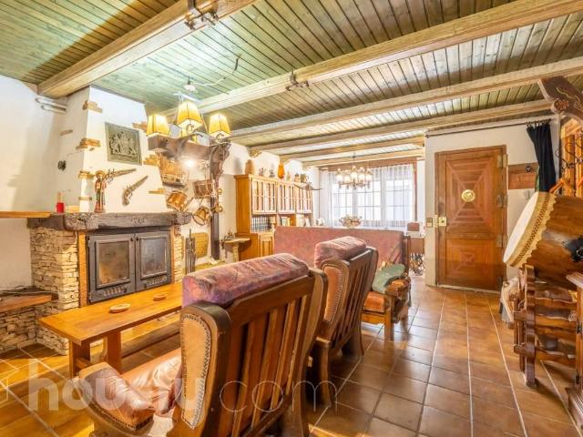 Casa chalet en Venta en Torrelles de Foix