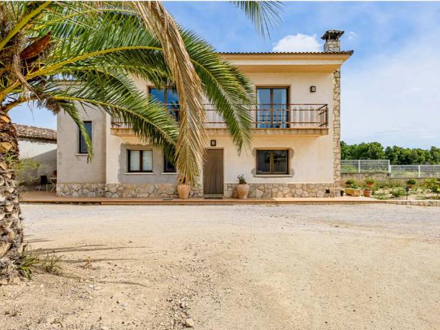 Casa chalet en Venta en Torrelles de Foix