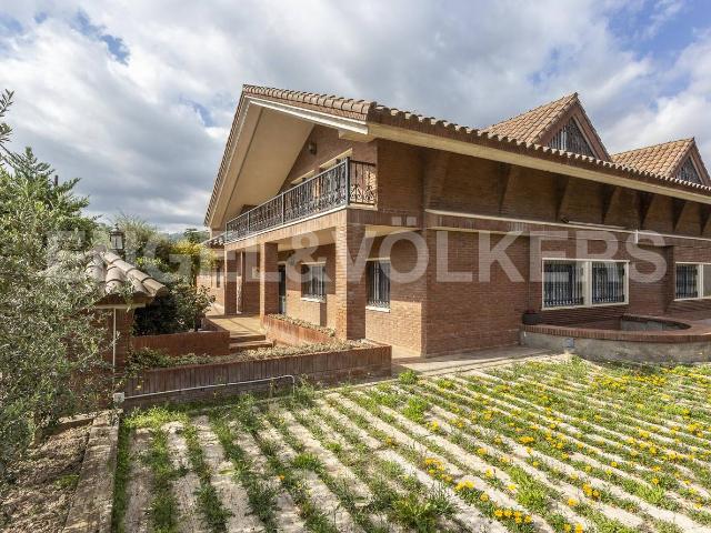 Casa chalet en Venta en Torrelles de Llobregat