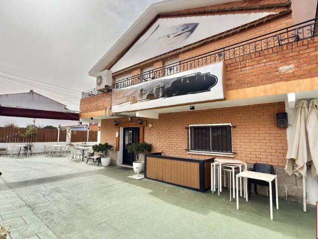 Casa chalet en Venta en Torres de la Alameda