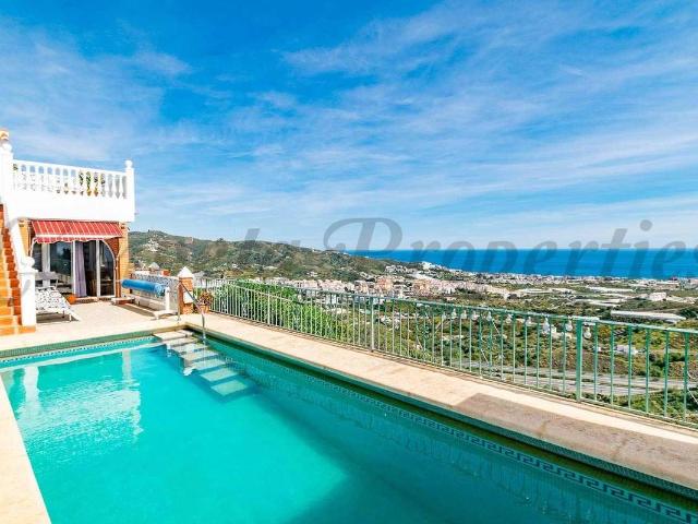 Casa chalet en Venta en Torrox Pueblo