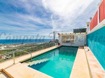 Casa chalet en Venta en Torrox Pueblo