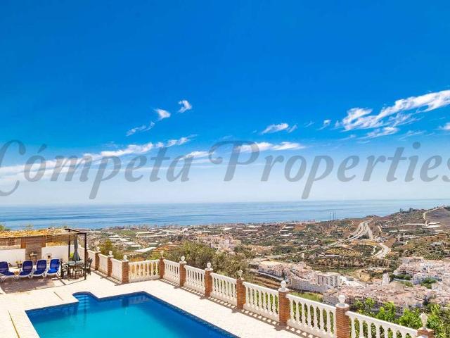 Casa chalet en Venta en Torrox Pueblo