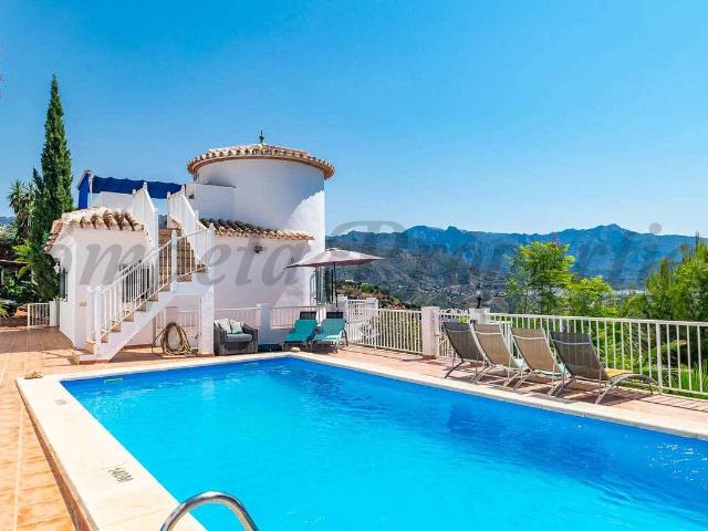 Casa chalet en Venta en Torrox Pueblo
