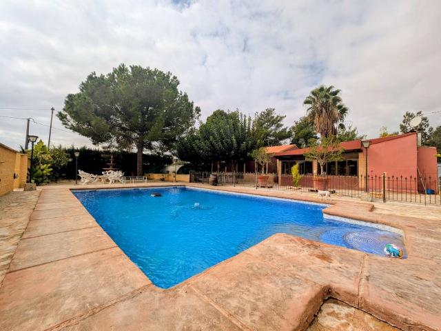 Casa chalet en Venta en Totana