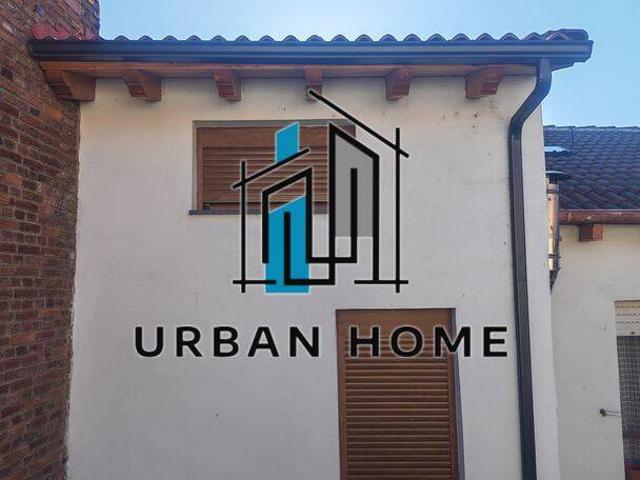 Casa chalet en Venta en Trobajo del Camino