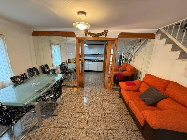 Casa chalet en Venta en Tregadín