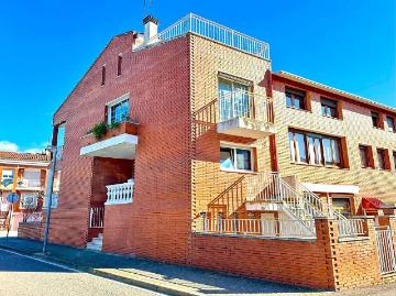 Casa chalet en Venta en Tres Torres