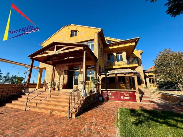Casa chalet en Venta en Trescasas