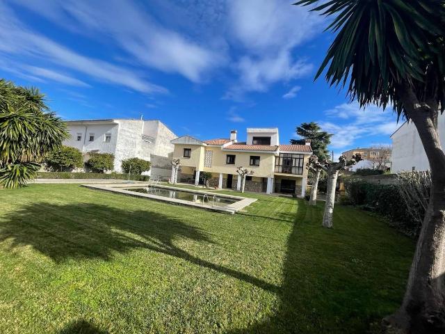 Casa chalet en Venta en Trujillo