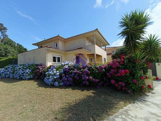 Casa chalet en Venta en Tui