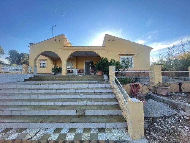 Casa chalet en Venta en Turís