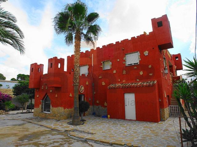 Casa chalet en Venta en Turre