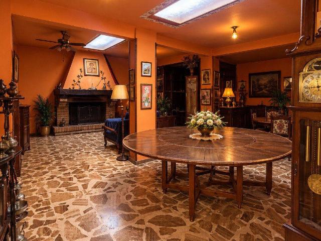 Casa chalet en Venta en Úbeda