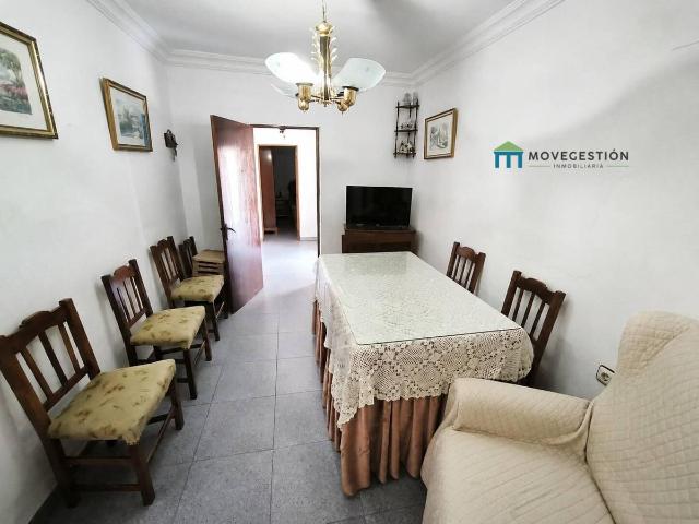 Casa chalet en Venta en Ubrique