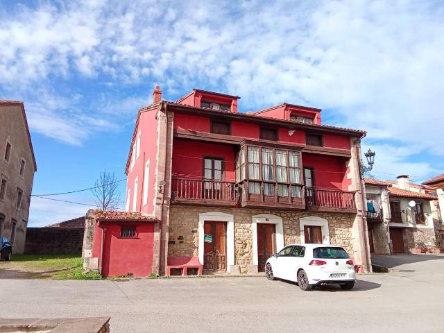 Casa chalet en Venta en Udías