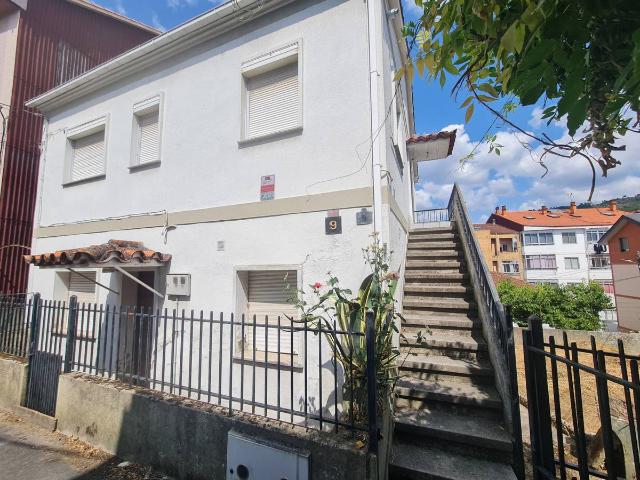 Casa chalet en Venta en Universidad