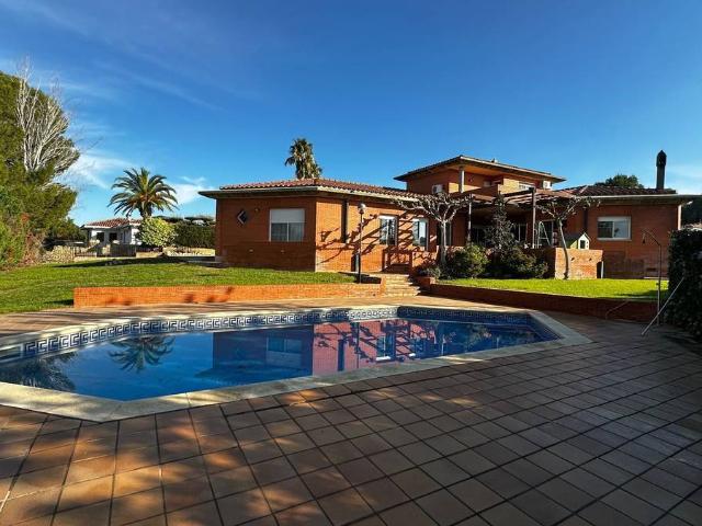 Casa chalet en Venta en Urbanitzacions