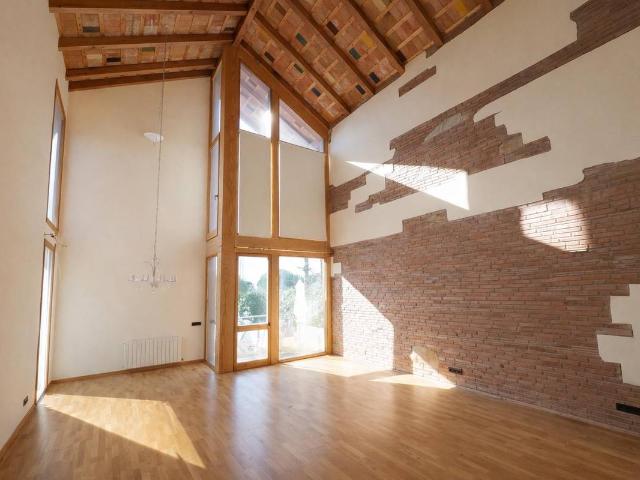 Casa chalet en Venta en Urbanitzacions