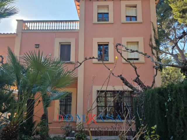 Casa chalet en Venta en Urbanitzacions