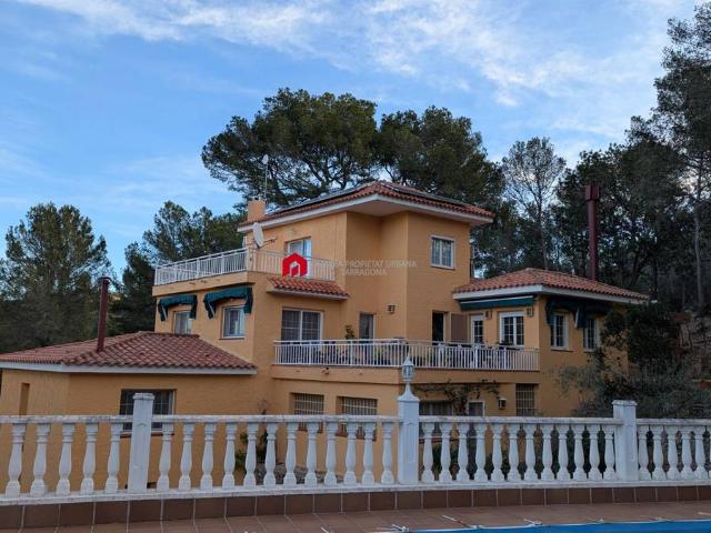 Casa chalet en Venta en Urbanitzacions