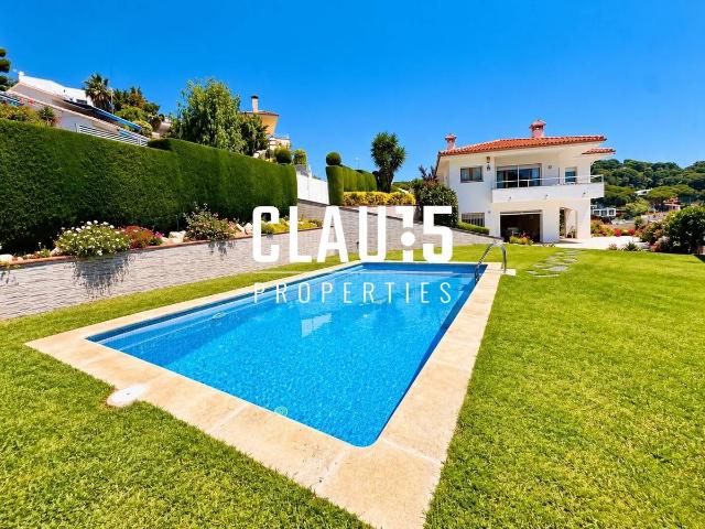 Casa chalet en Venta en Urbanitzacions