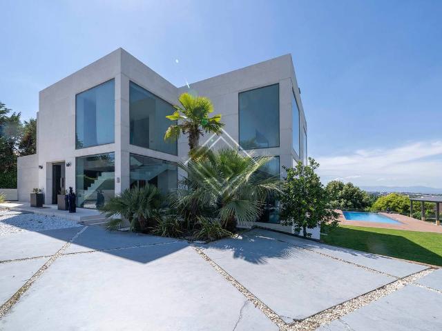 Casa chalet en Venta en Urbanización La Moraleja