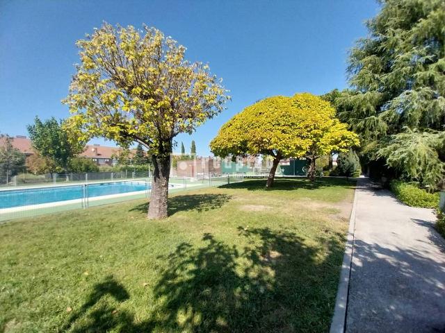 Casa chalet en Venta en Urbanizaciones