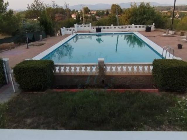Casa chalet en Venta en Urbanizaciones