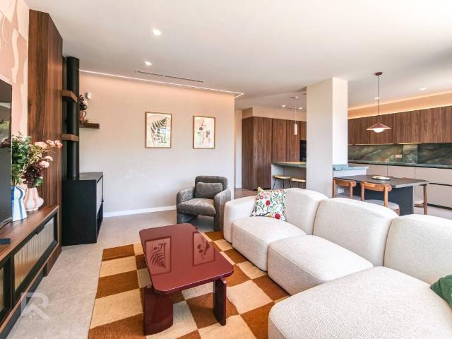 Casa chalet en Venta en Urbanizaciones