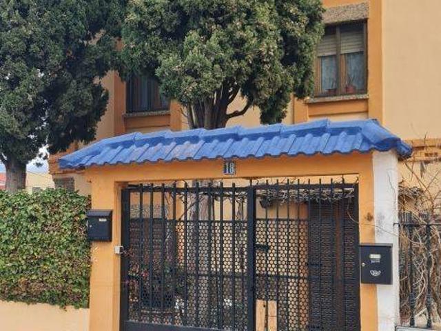 Casa chalet en Venta en Utebo
