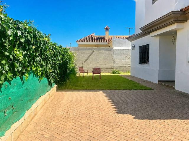 Casa chalet en Venta en V Centenario Piletas Capuchinos