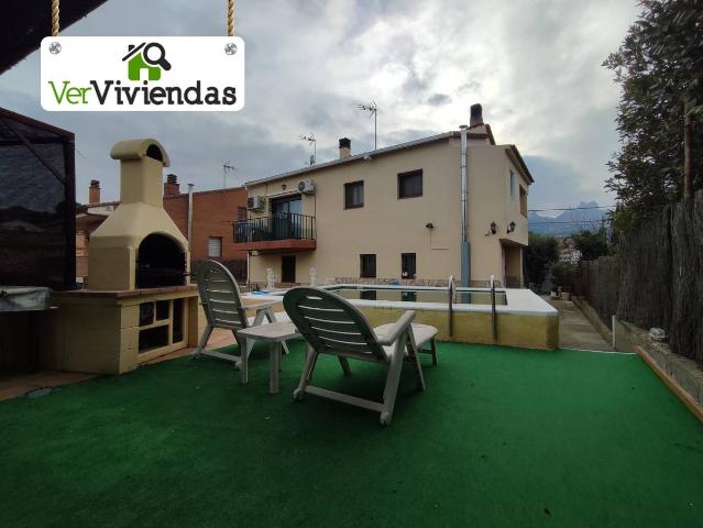 Casa chalet en Venta en Vacarisses