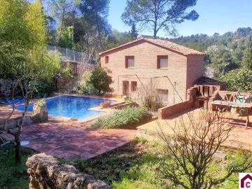 Casa chalet en Venta en Vacarisses