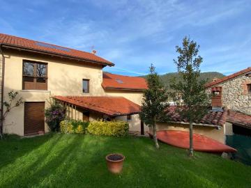 Casa chalet en Venta en Val de San Vicente
