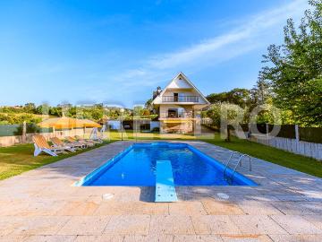 Casa chalet en Venta en Valadares Beade