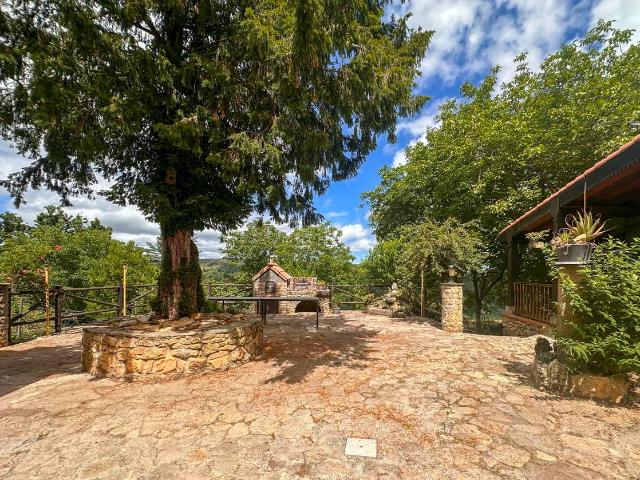 Casa chalet en Venta en Valdáliga