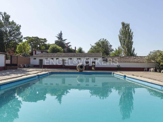 Casa chalet en Venta en Valdeolmos Alalpardo