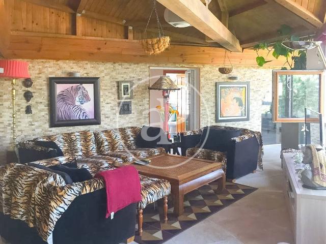 Casa chalet en Venta en Valdeolmos Alalpardo
