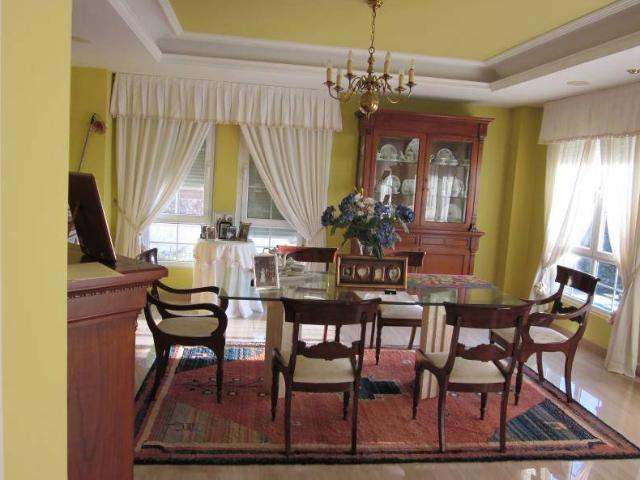 Casa chalet en Venta en Valdefresno