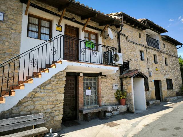 Casa adosada en Venta en Valdegovia / Gaubea
